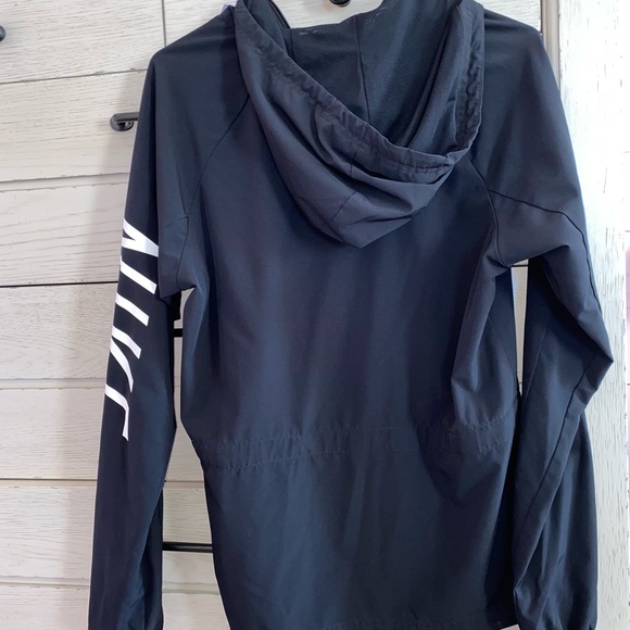 Nike pullover - Picture 2 of 3